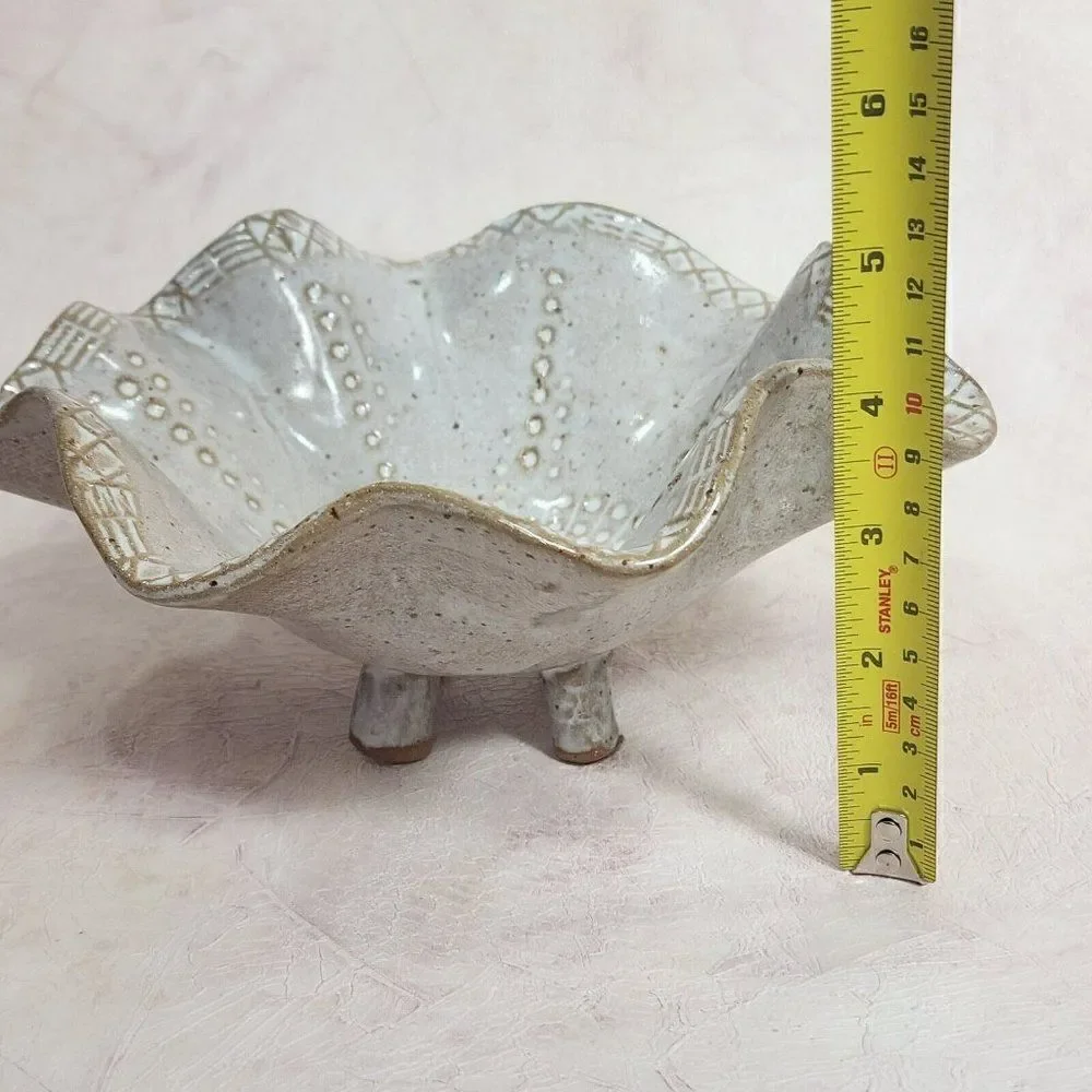 Marjorie Hawthorne Gorgeous Footed Bowl‎ Rare Piece. SC Folk Art 2007 Signed